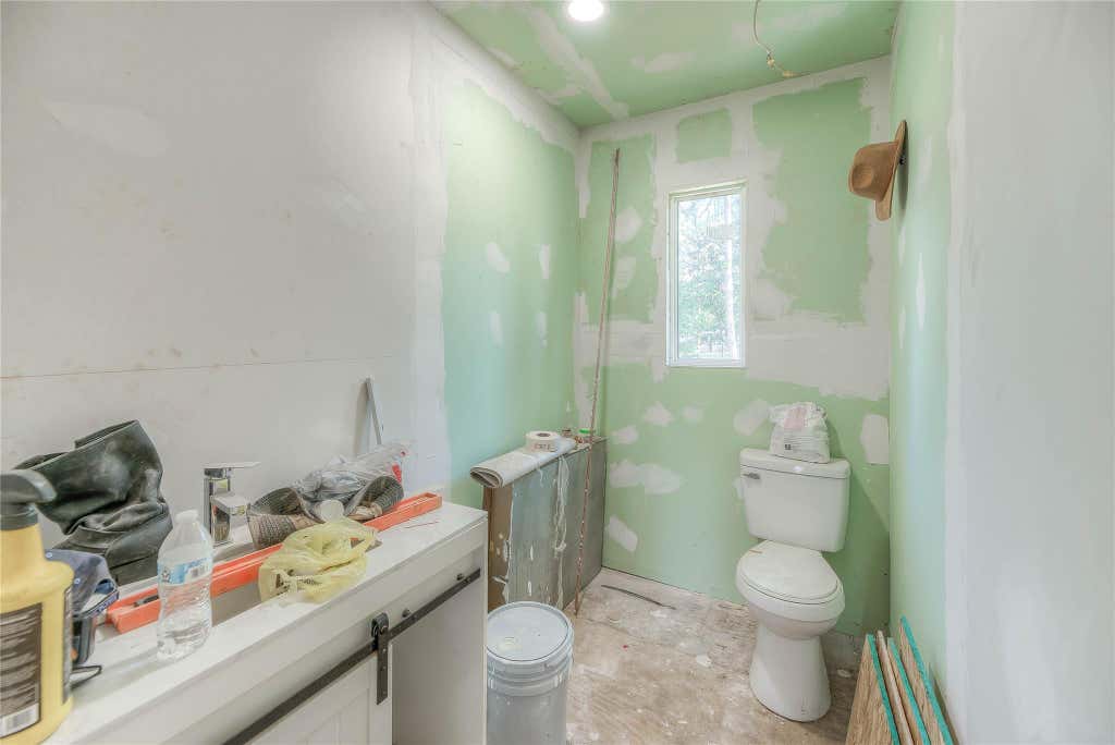 Photo of 186 Baletka Boulevard, Livingston, TX 77351 (MLS # 83046391)