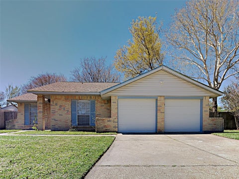 Photo of 10307 Saber Court, Houston, TX 77038 (MLS # 49057187)