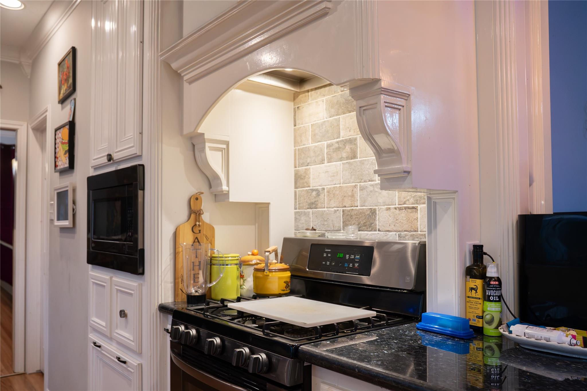 1306 Shady Grove Court