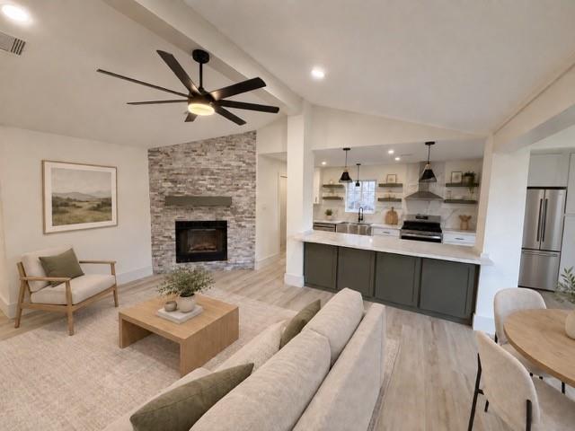 6026 Willowbend