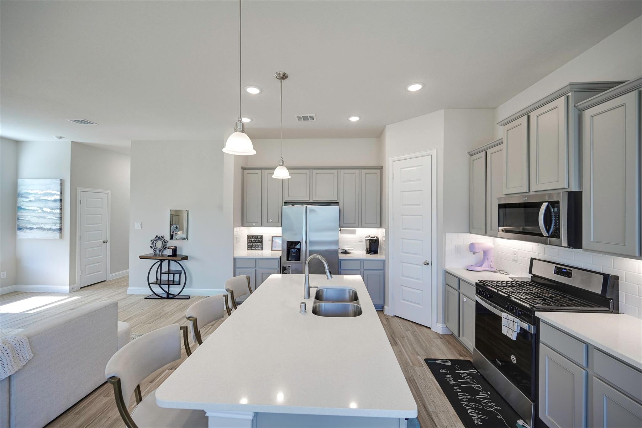 5111 Wyatt James Lane