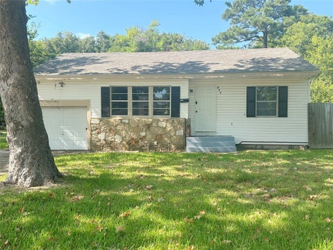 Photo of 602 Bluebonnet Drive, La Marque, TX 77568 (MLS # 24436507)
