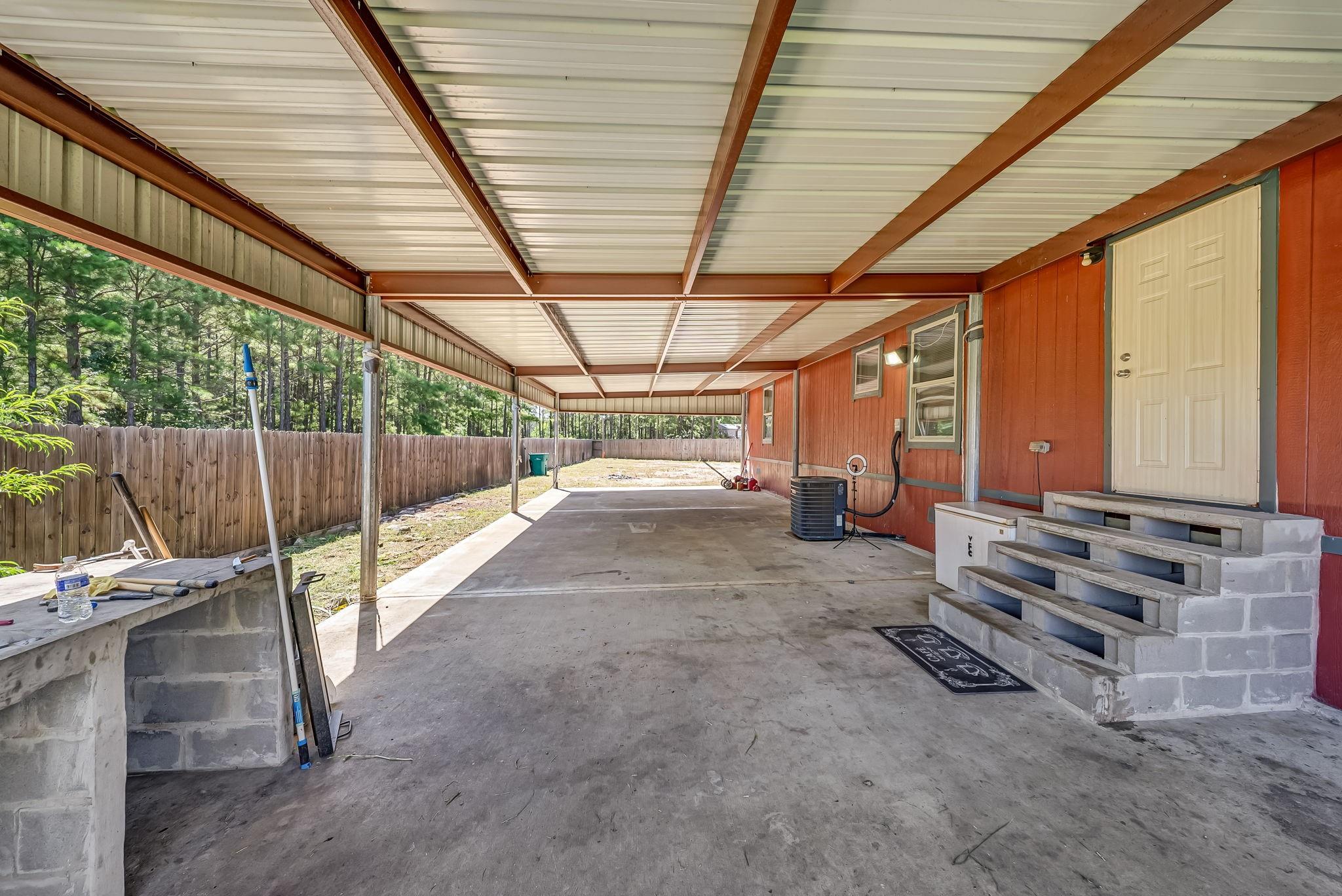 16357 Summit Oaks
