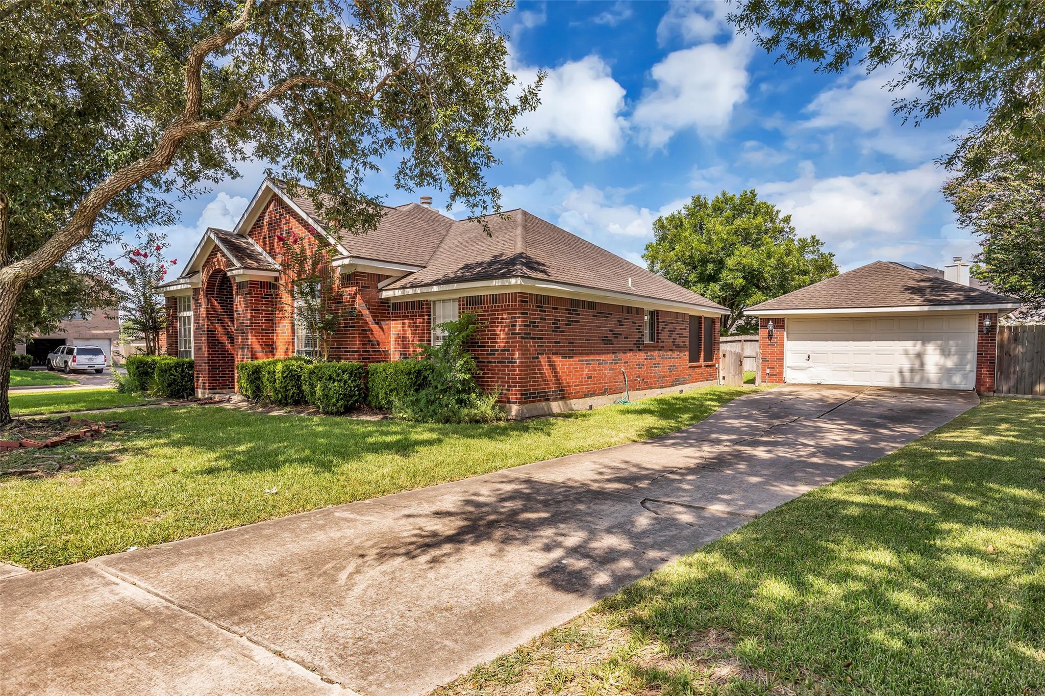 1903 Taylor Creek Drive