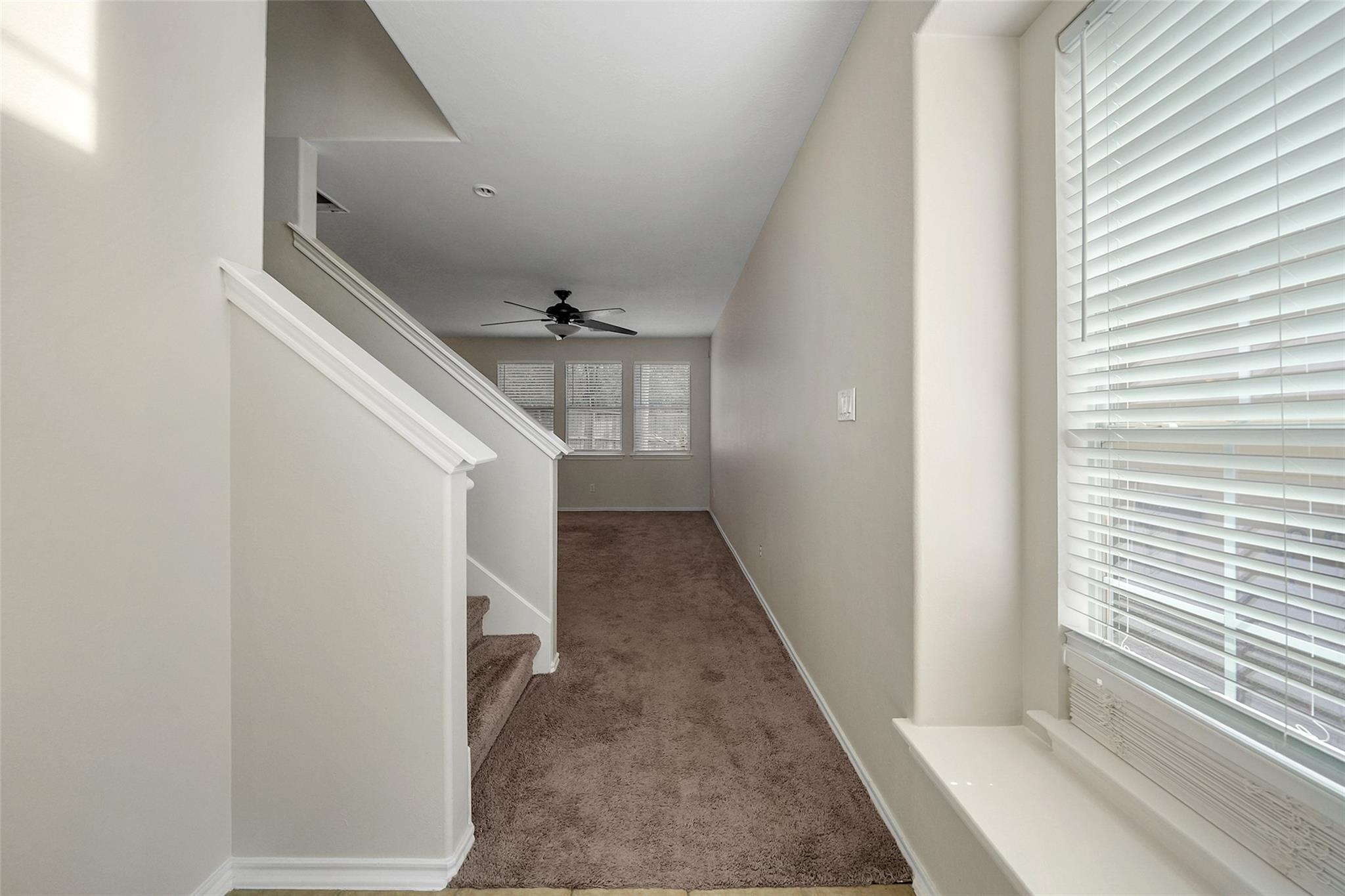 157 E Summerhaze Circle