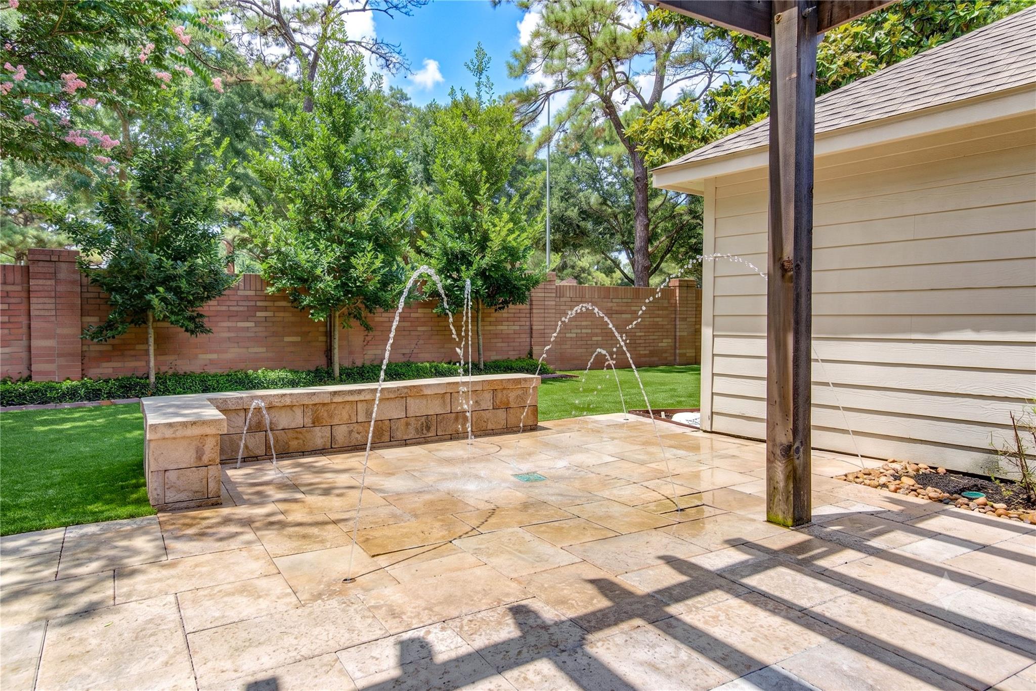23214 Grand Meadows Drive