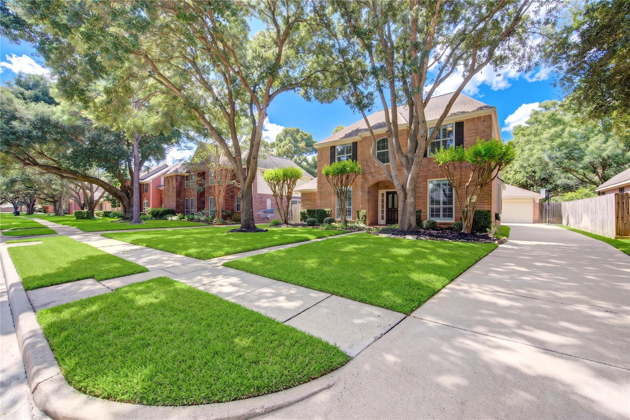 23214 Grand Meadows Drive
