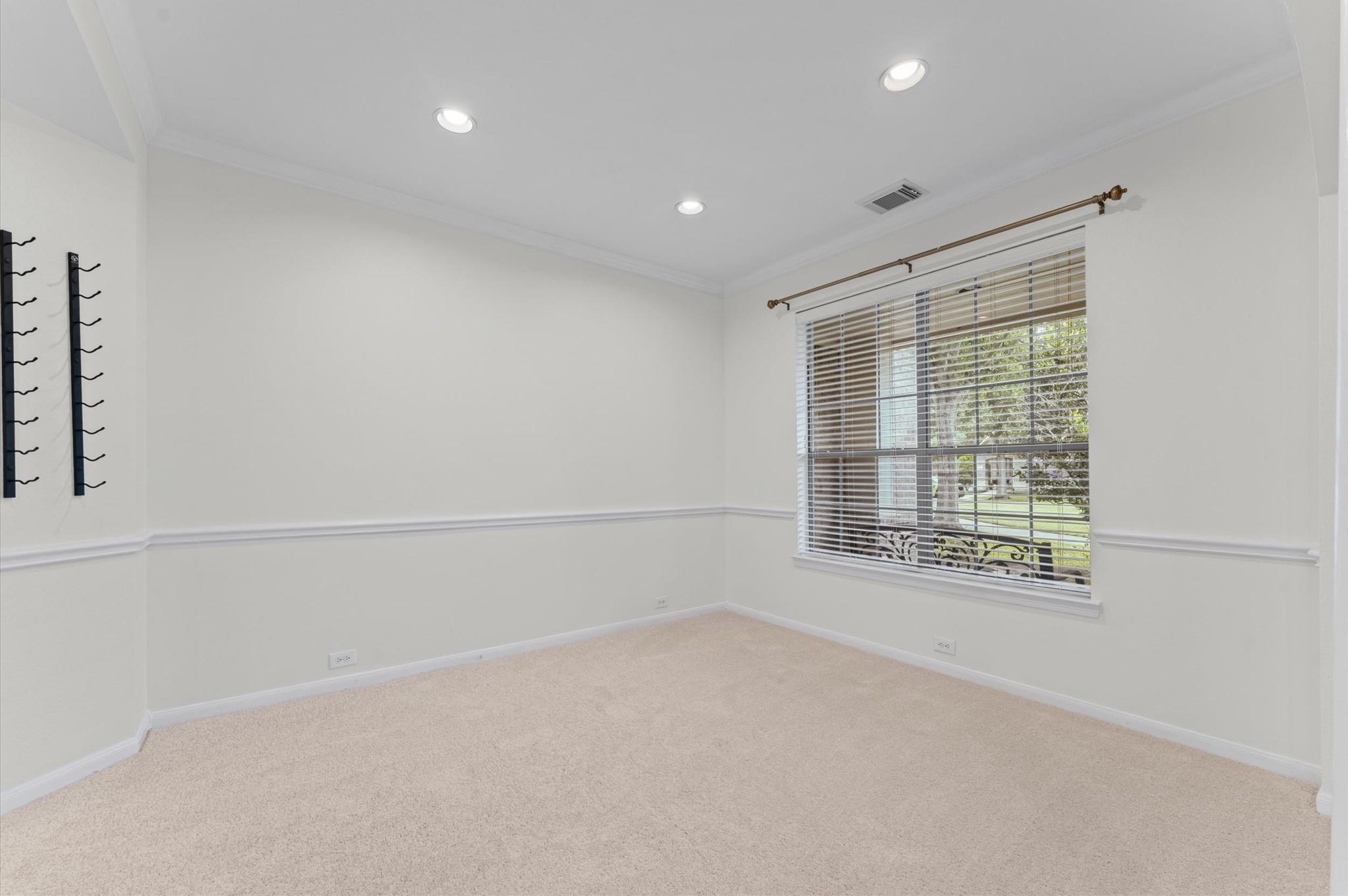 2411 Clippers Square
