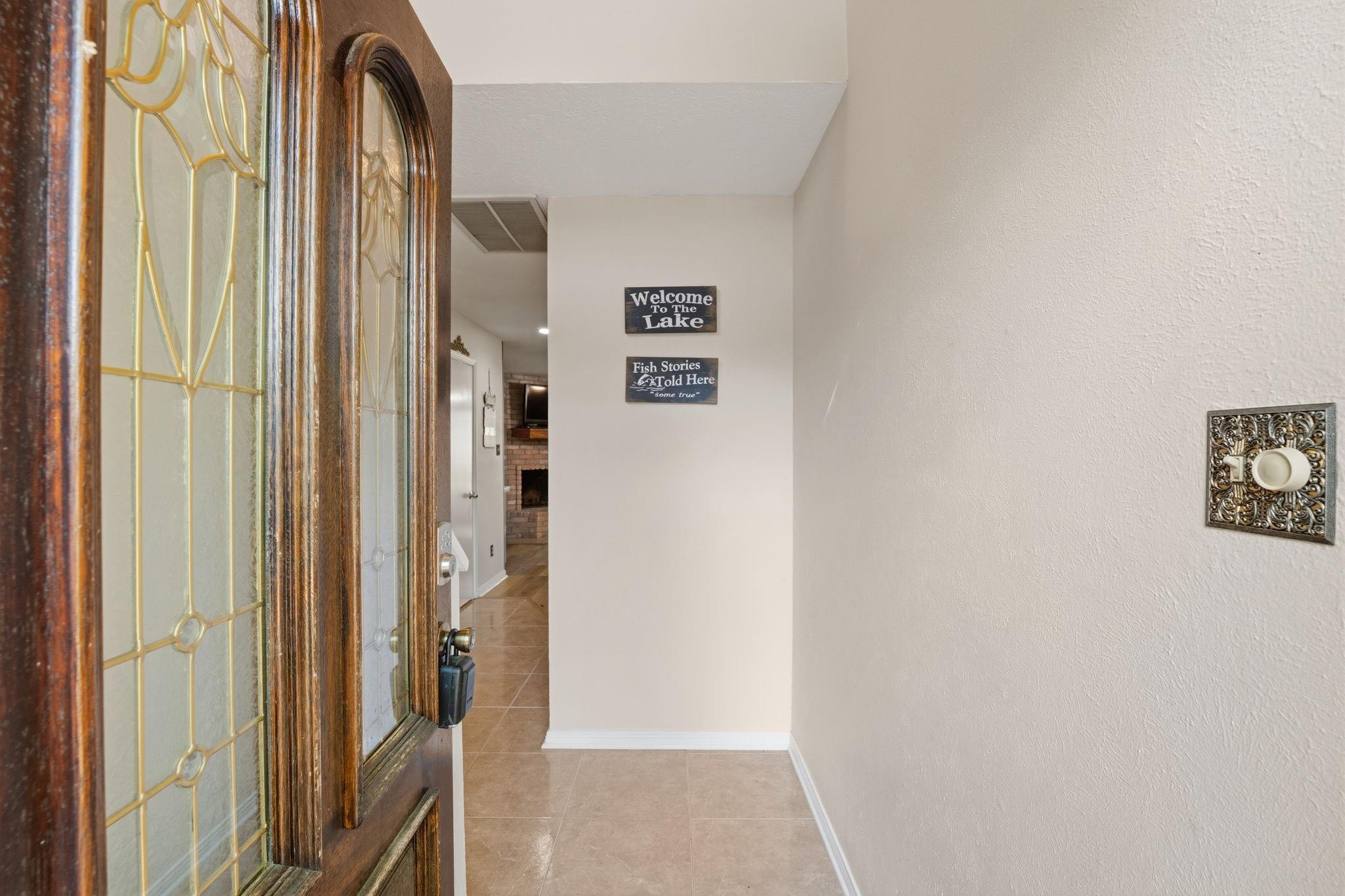 3823 Knollcrest Drive