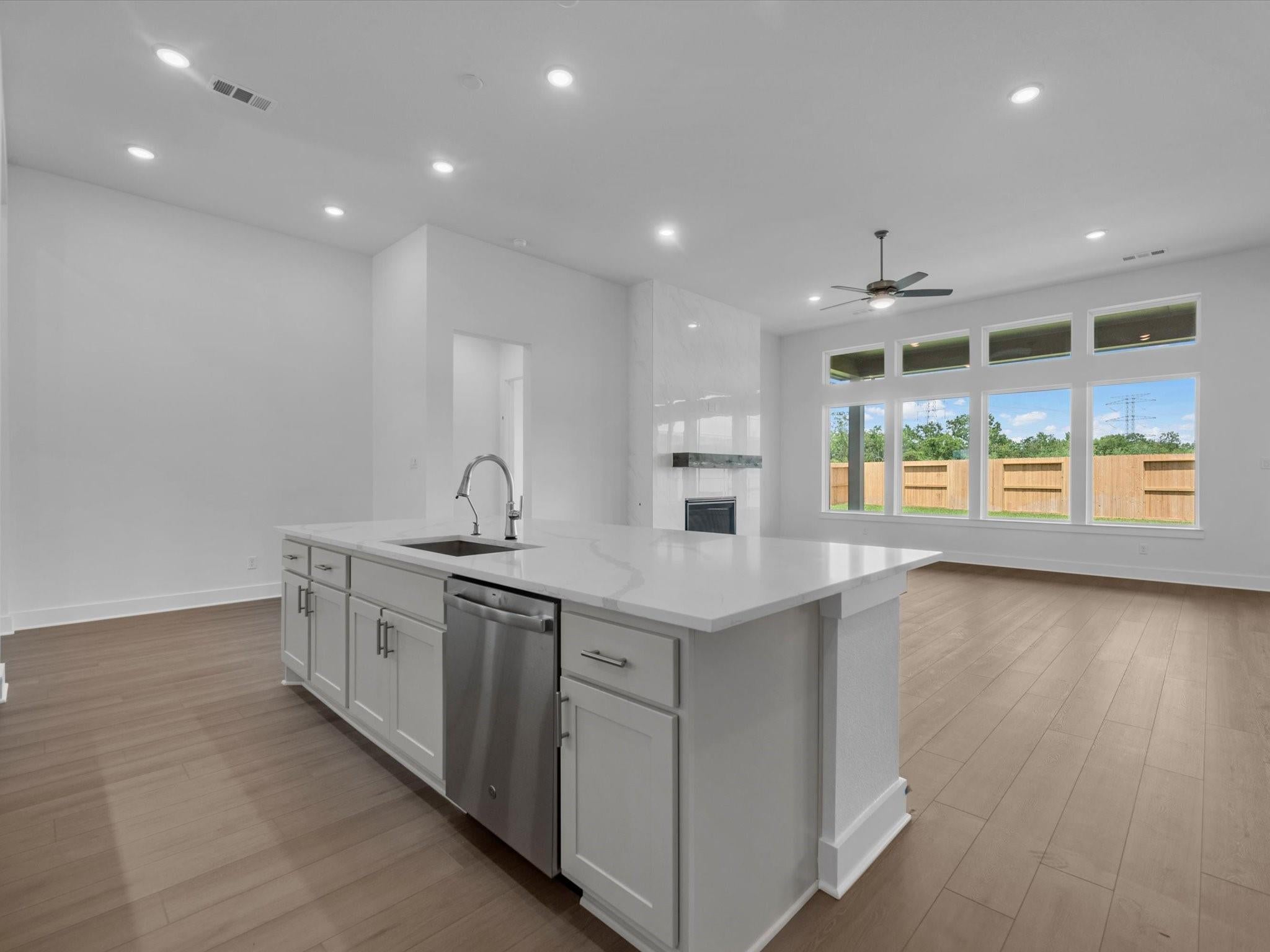 2722 Crown Ridge Drive