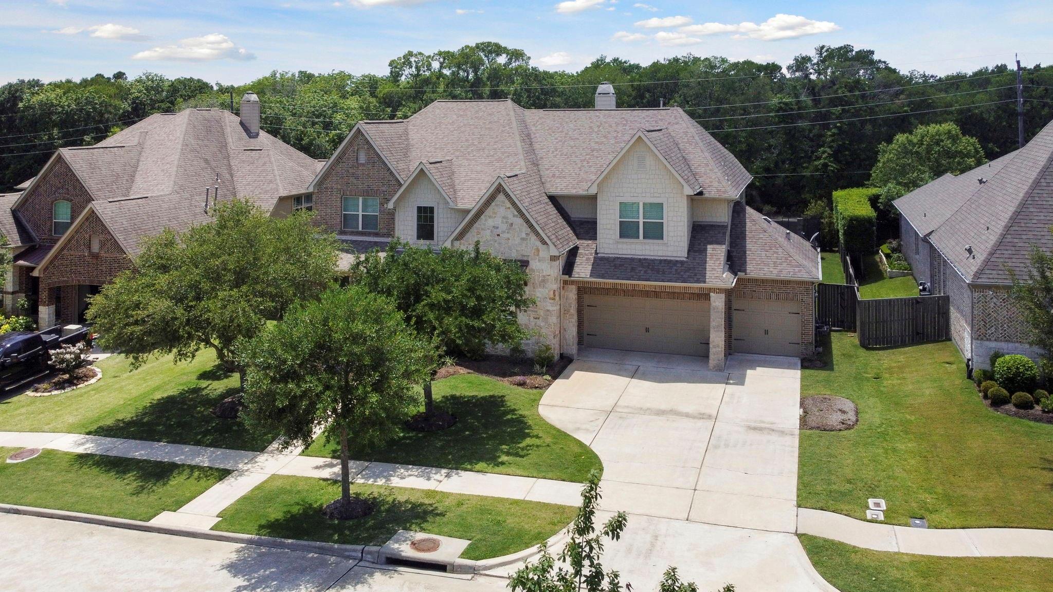 5419 Song Bird Lane