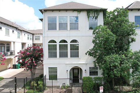 Photo of 5914 Center Street, Houston, TX 77007 (MLS # 5398939)