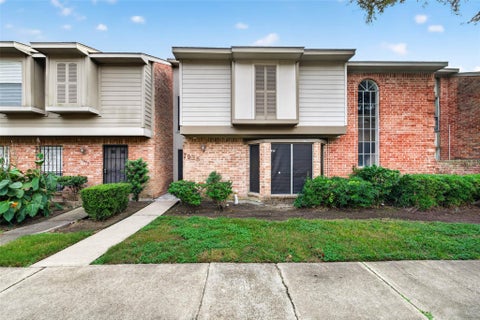 Photo of 7935 Kendalia Drive, Houston, TX 77036 (MLS # 95480095)