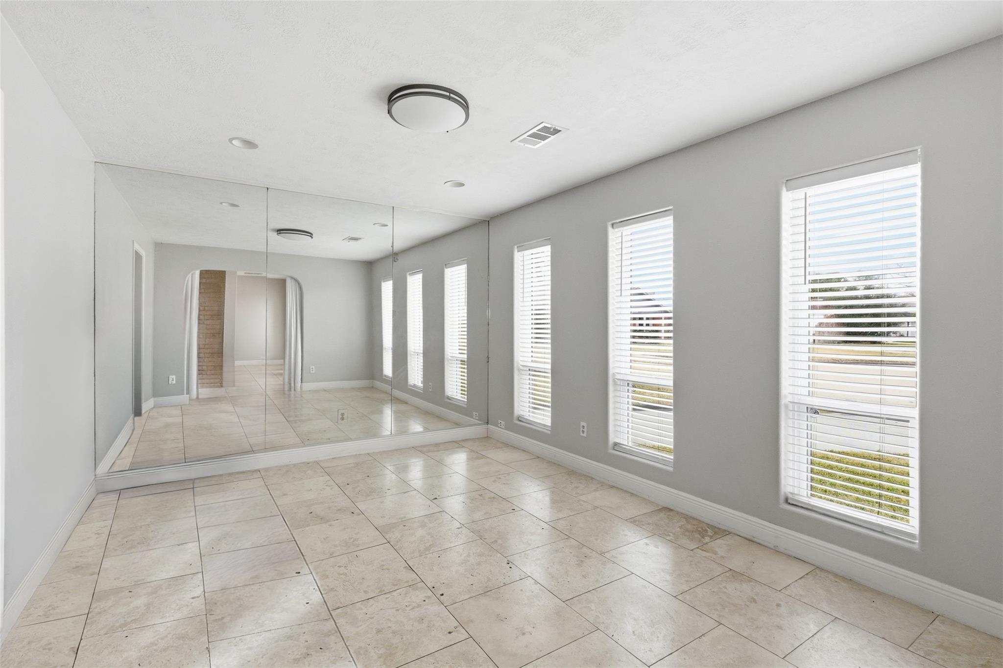2419 Briarlee Drive