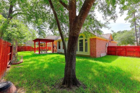 Tiny photo for 756 Holly Springs Drive, Conroe, TX 77302 (MLS # 39844898)