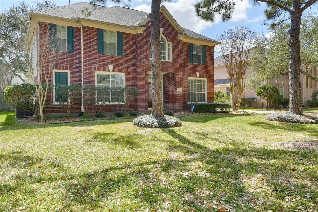 Photo of 9423 Walnut Brook Court, Houston, TX 77040 (MLS # 32480920)
