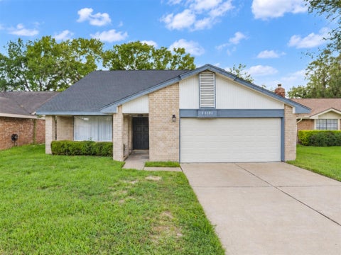 Photo of 22135 Birch Valley Drive, Katy, TX 77450 (MLS # 25510297)