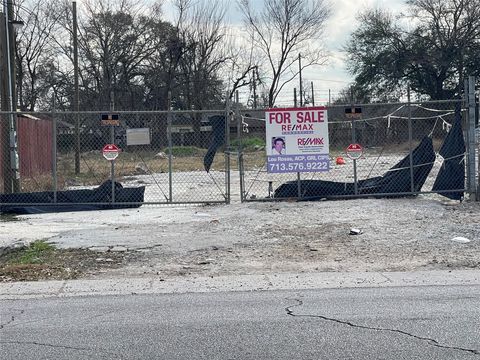 Photo of 0 John Alber Road, Houston, TX 77076 (MLS # 71903503)