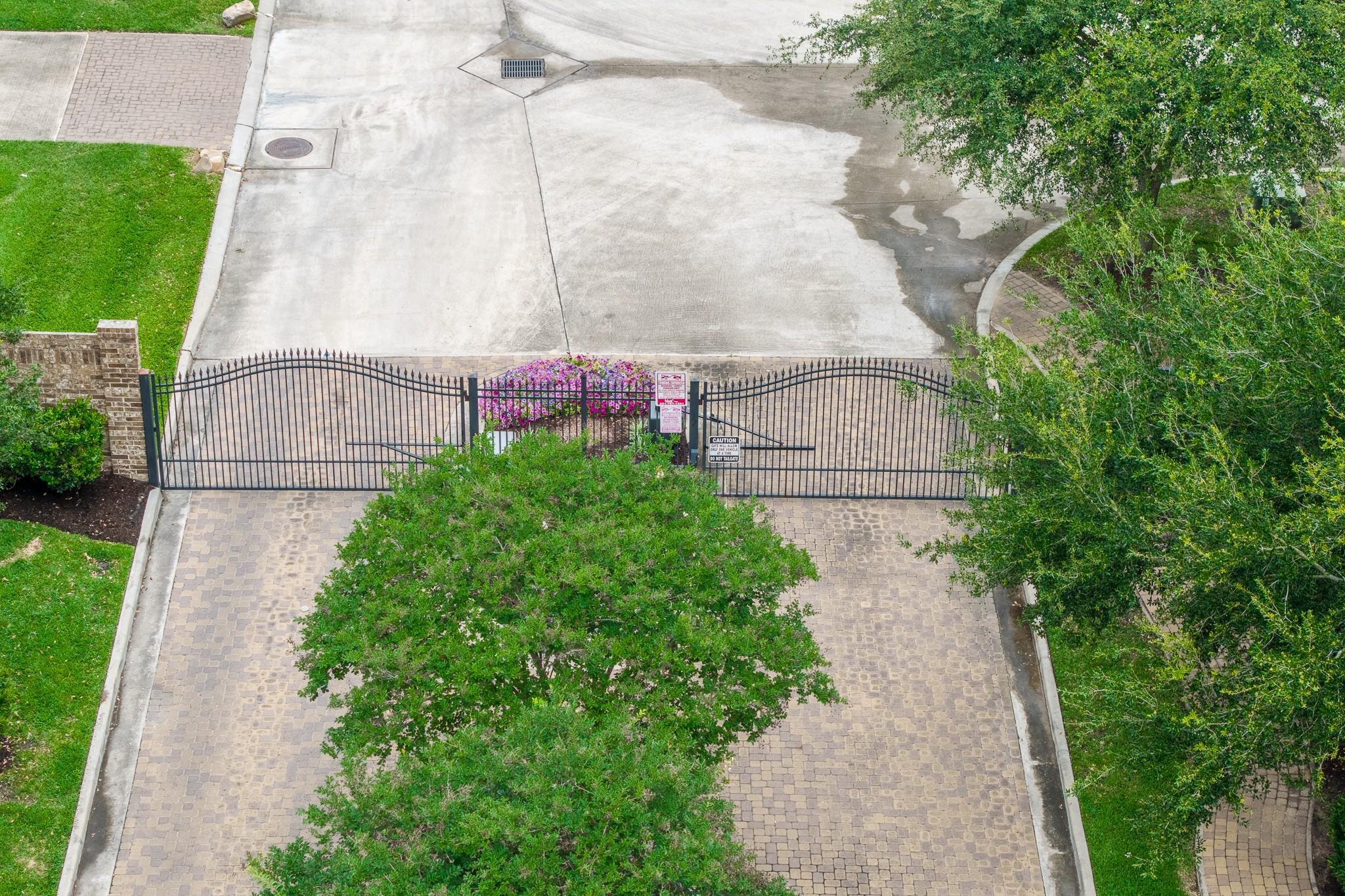 10602 Enclave Shadows Court