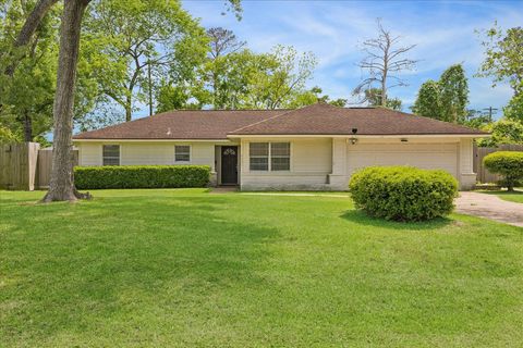 Photo of 9321 Saddle Lane, Houston, TX 77080 (MLS # 47204280)