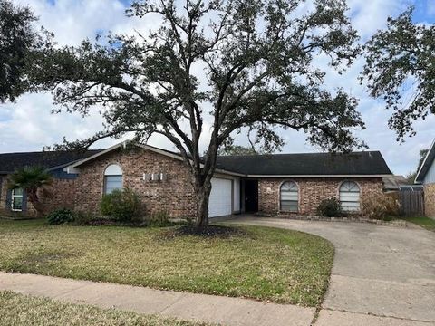 Photo of 5019 Gretna Green Drive, Houston, TX 77084 (MLS # 26081790)
