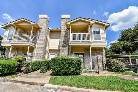 Photo of 7575 Cambridge Street #1004, Houston, TX 77054 (MLS # 95757720)