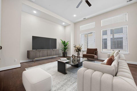 Photo of 40 N Hutcheson Street, Houston, TX 77003 (MLS # 29638654)