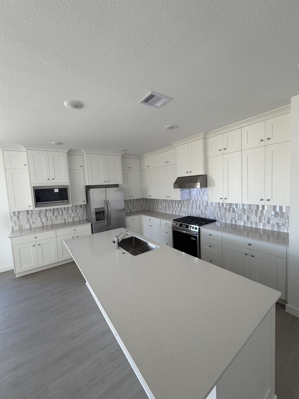 Photo of 209 Yellow Rosewood Lane, New Caney, TX 77357 (MLS # 59392456)