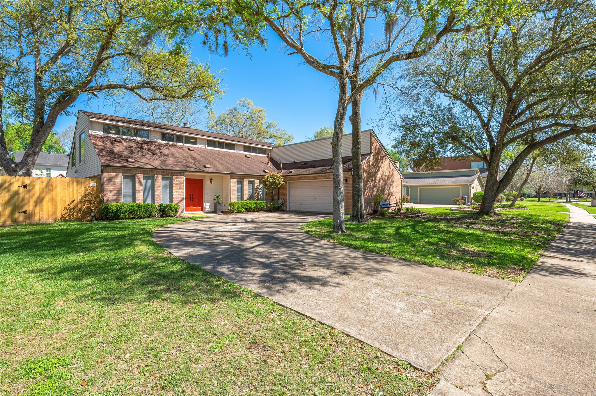 16419 Laurelfield Drive