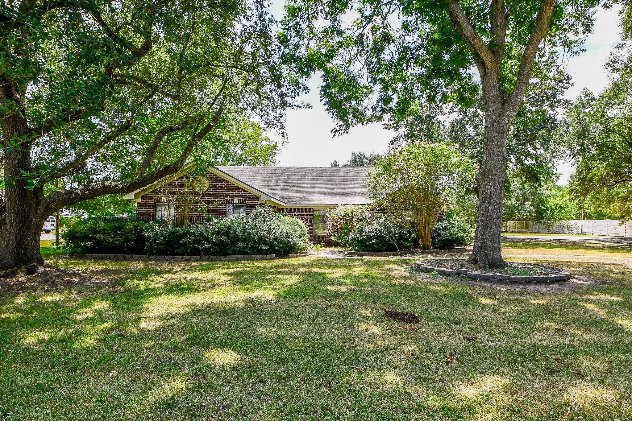 25121 Lakeview Road