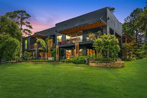 Photo of 112 April Wind Court, Conroe, TX 77356 (MLS # 63744544) Photo of 112 April Wind Court, Conroe, TX 77356 (MLS # 63744544)