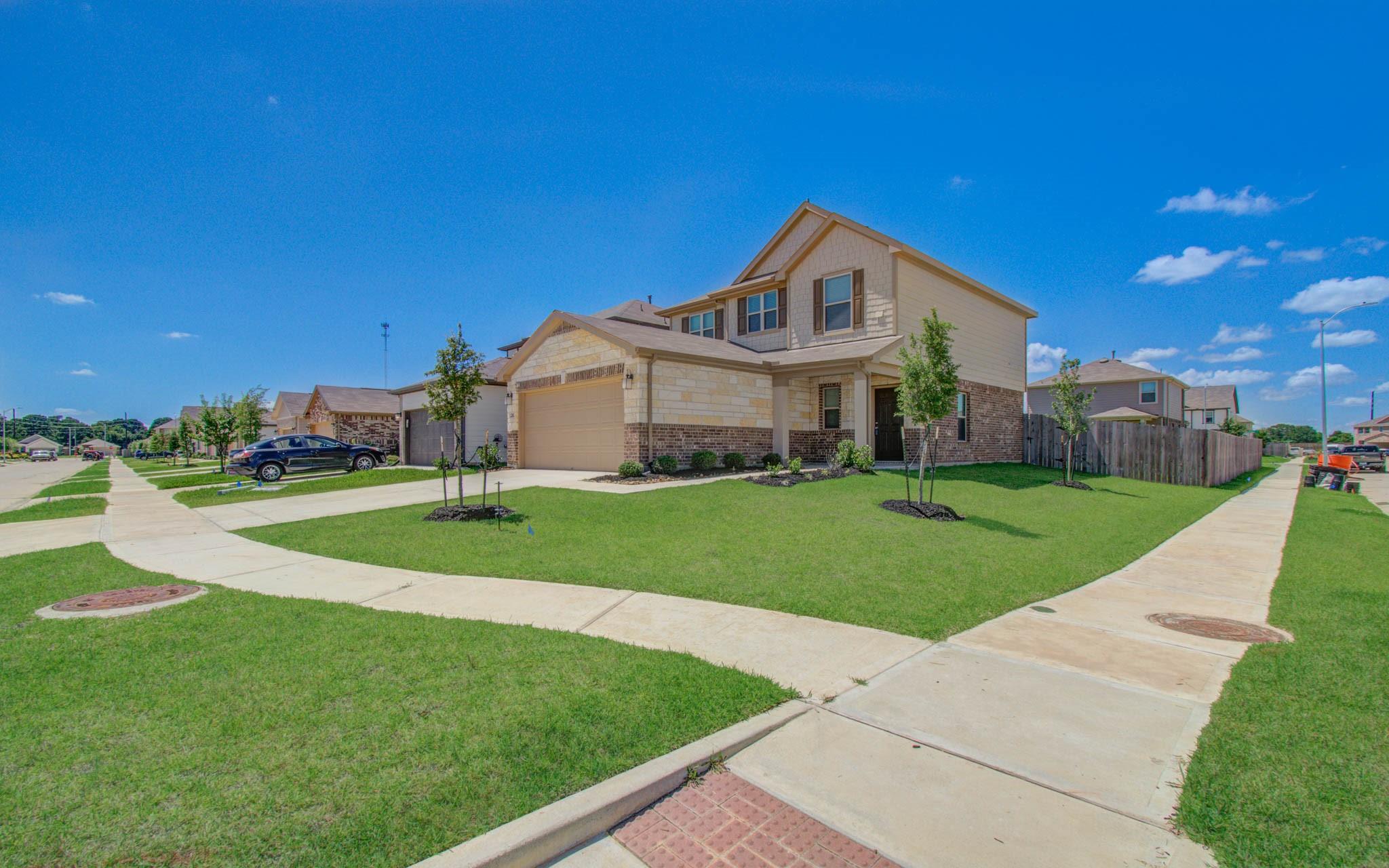 22802 Wolfshire Way
