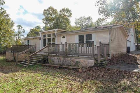 170 W Creek Trinity TX 75862