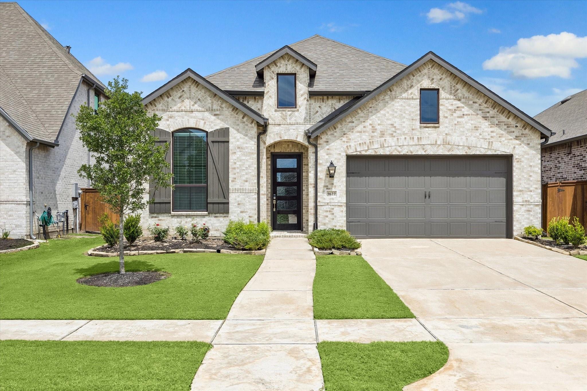 9622 Wright Drive