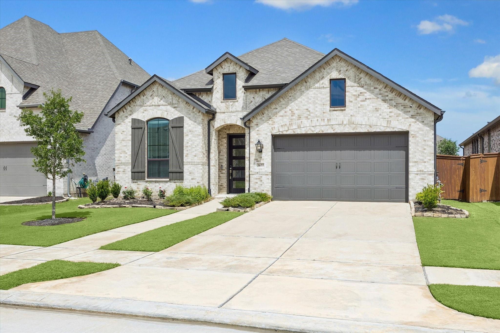 9622 Wright Drive