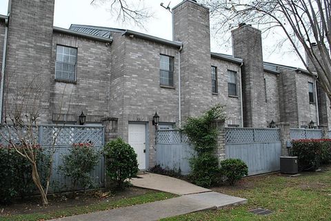 Photo of 6000 Reims Road #3207, South Houston, TX 77036 (MLS # 10151149)