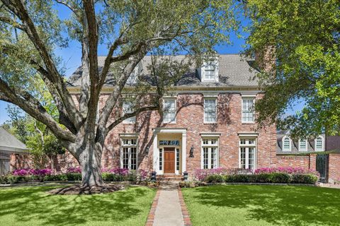 Photo of 5480 Cedar Creek Drive, Houston, TX 77056 (MLS # 71650166)