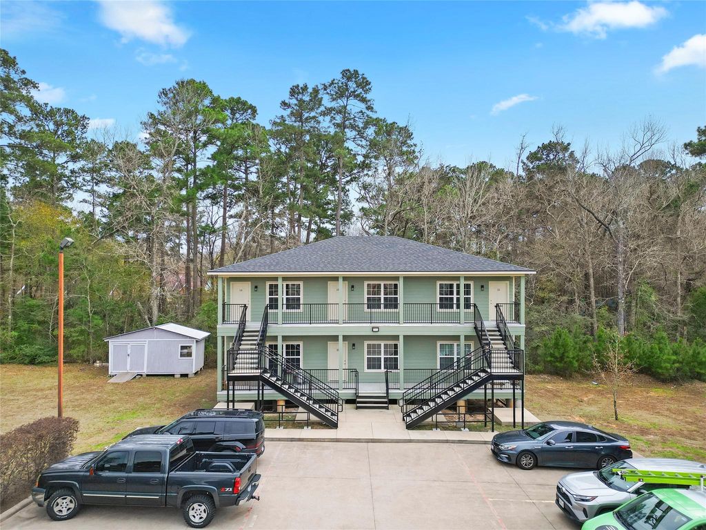 Photo of 409 Beto St St #12, Huntsville, TX 77340 (MLS # 73314187)