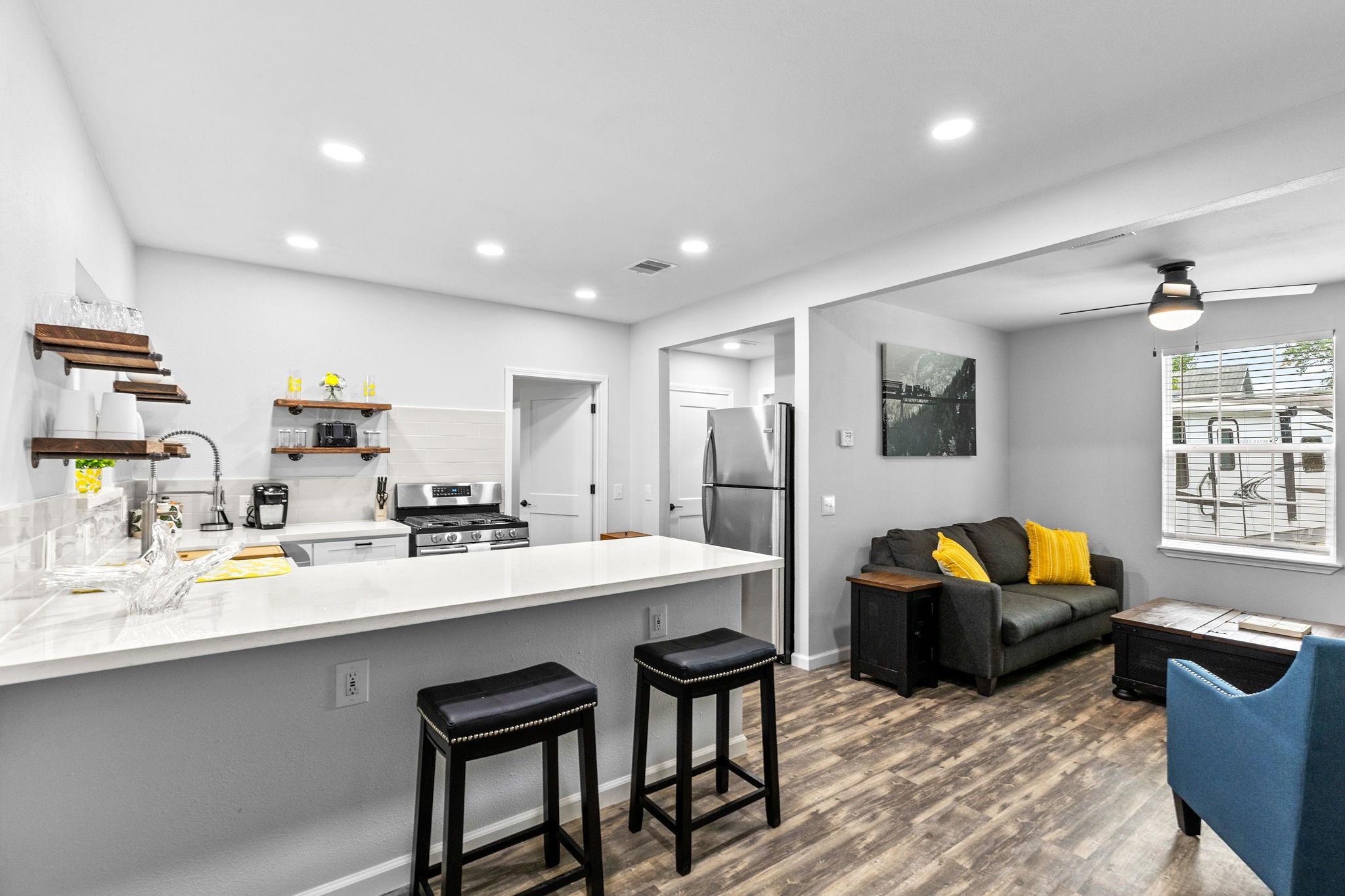 412 Waco Ave