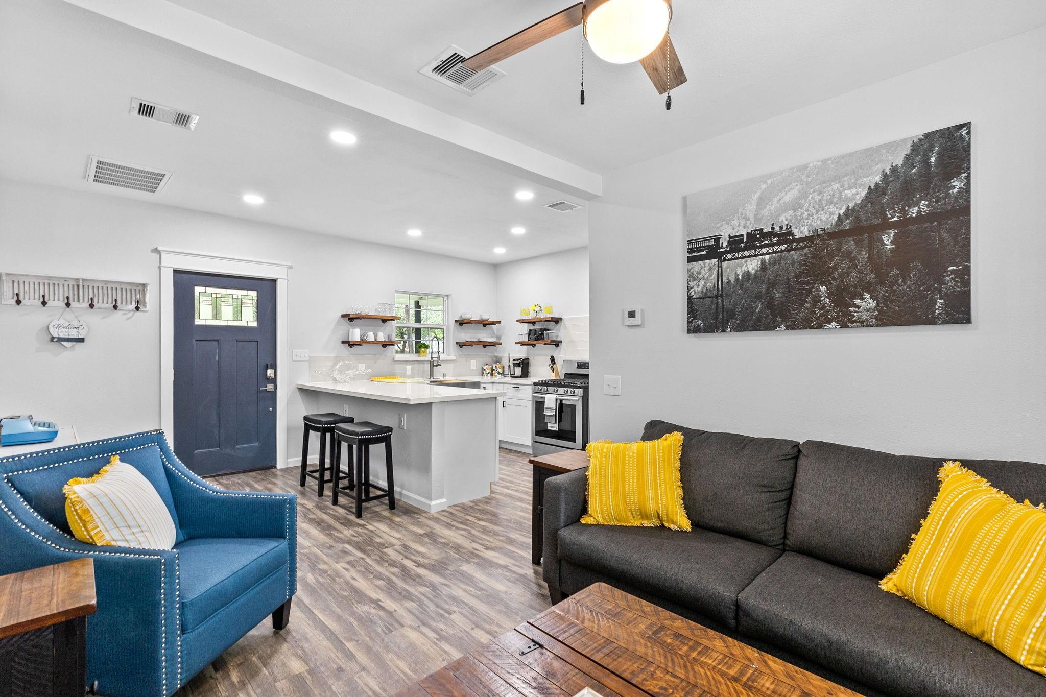 412 Waco Ave