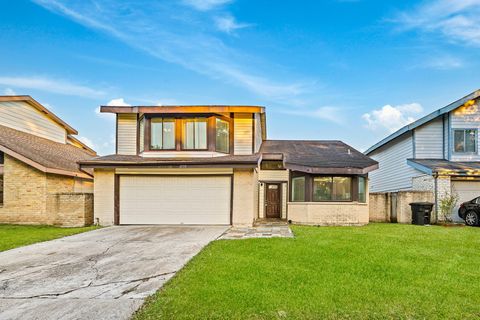 Photo of 7719 Miller Glen Lane, Houston, TX 77072 (MLS # 83381853)