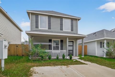 Photo of 16364 Jasmine Marie Place, Conroe, TX 77306 (MLS # 48107083) Photo of 16364 Jasmine Marie Place, Conroe, TX 77306 (MLS # 48107083)