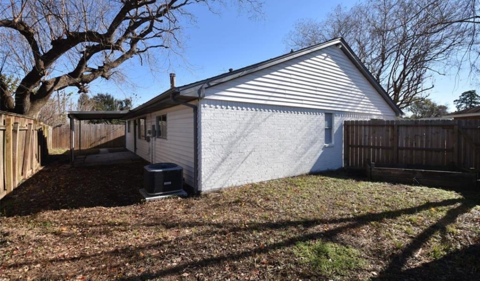 2711 Goldspring Lane