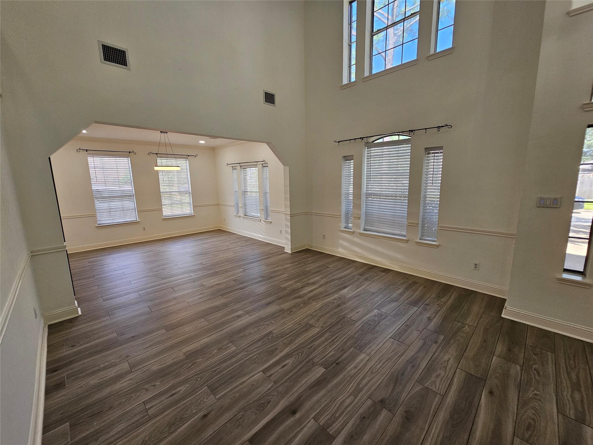 3709 Pinehurst Drive