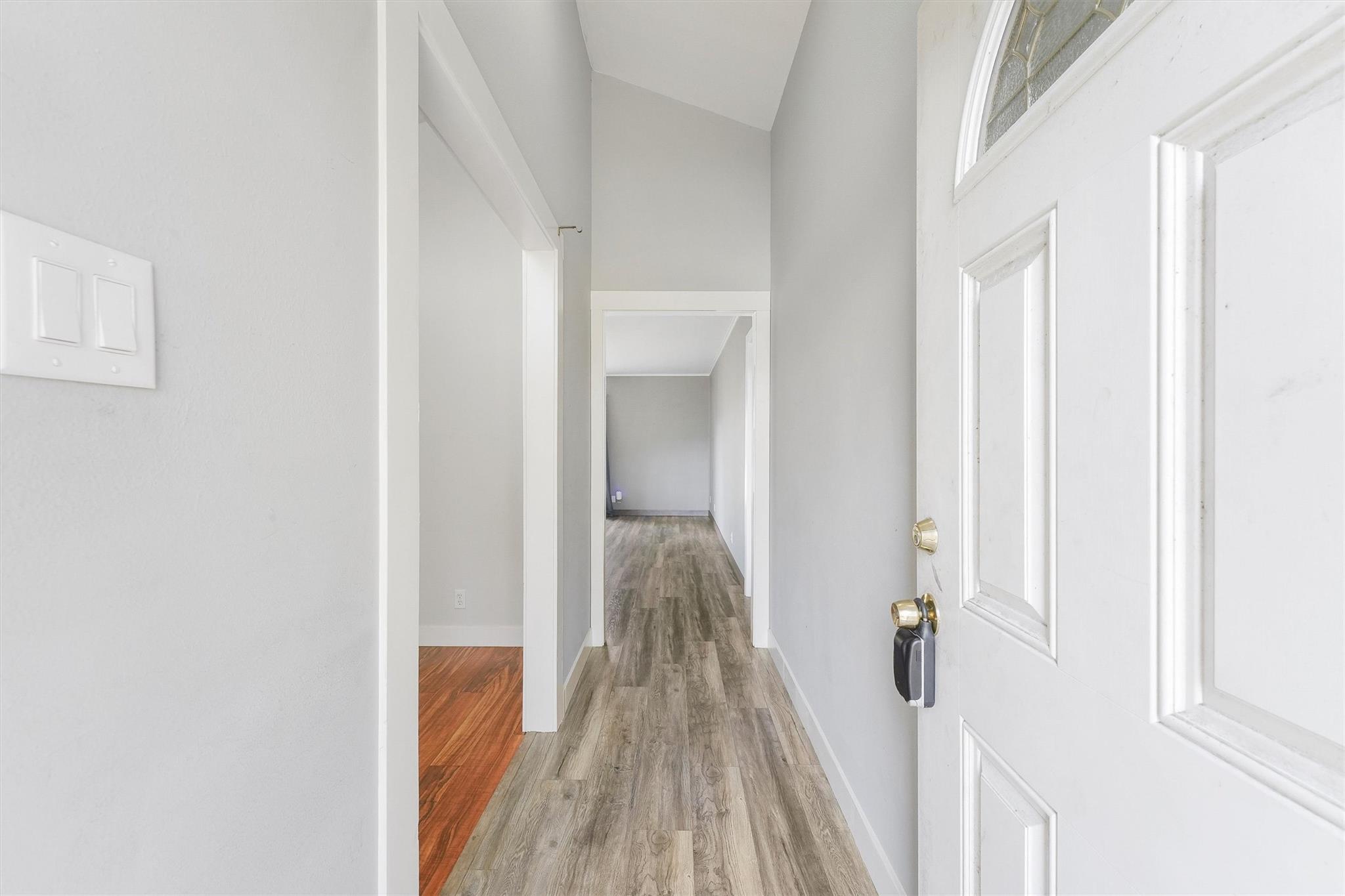 14143 Roundstone Lane