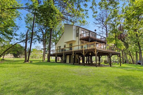Photo of 41 Oak Cove Lane, Coldspring, TX 77331 (MLS # 19638291)