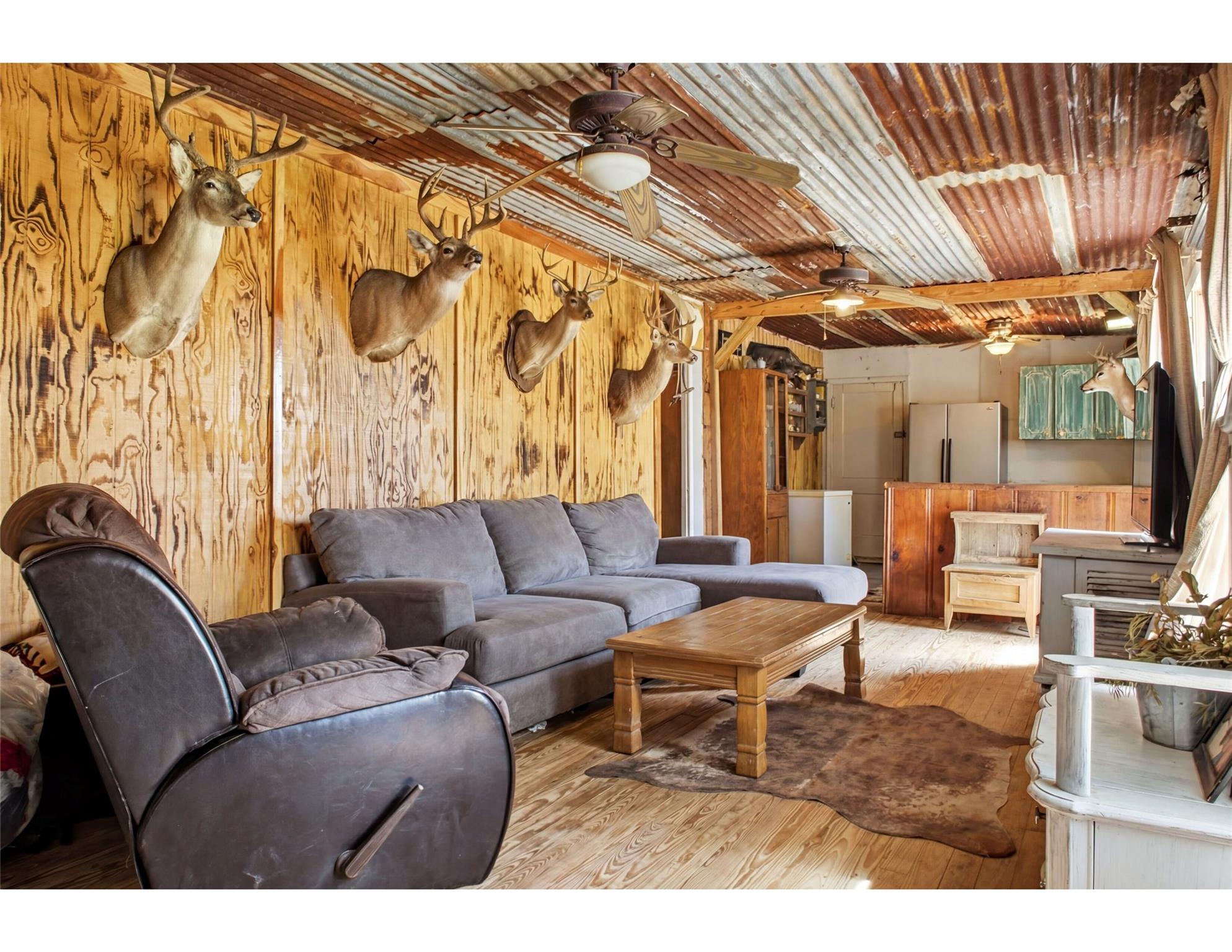 10802 County Road 203