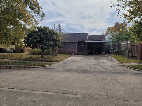 Photo of 4608 Dewberry Street, Houston, TX 77021 (MLS # 98850243)