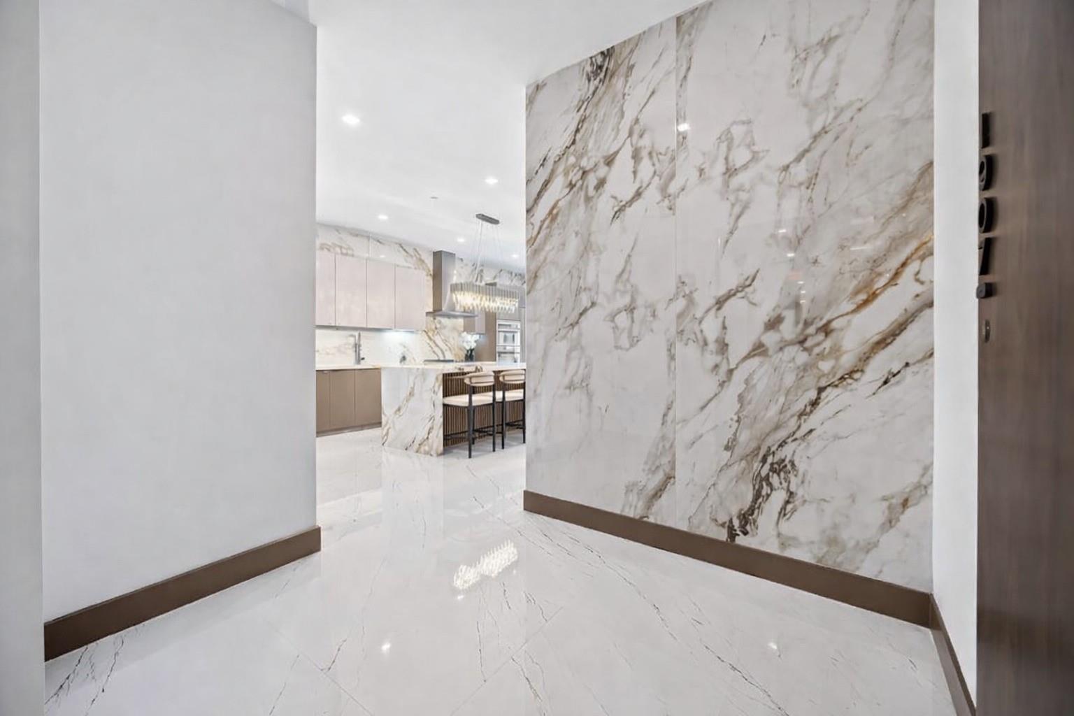 1711 Allen Pkwy 1907