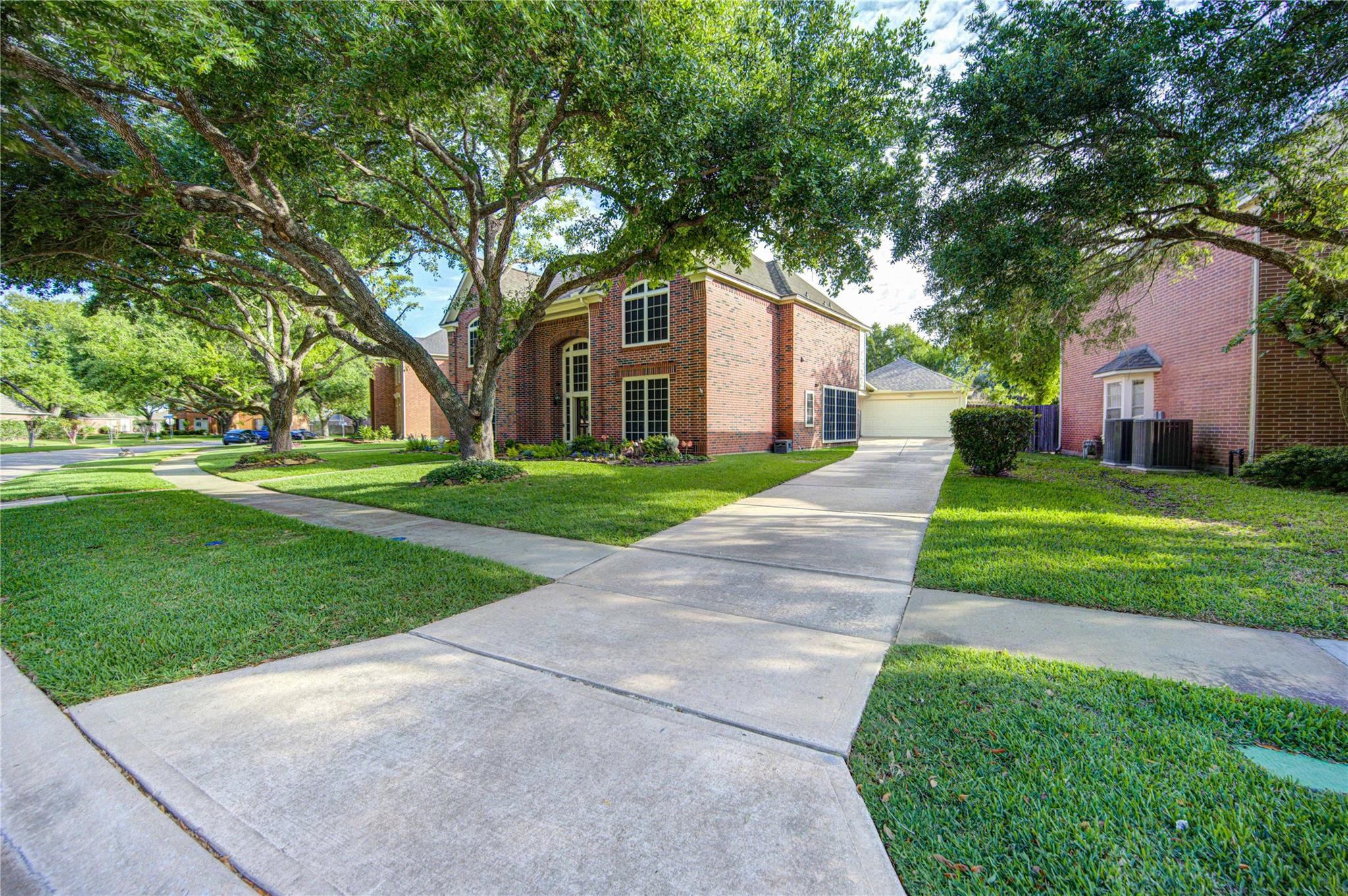 4914 Hillswick Drive